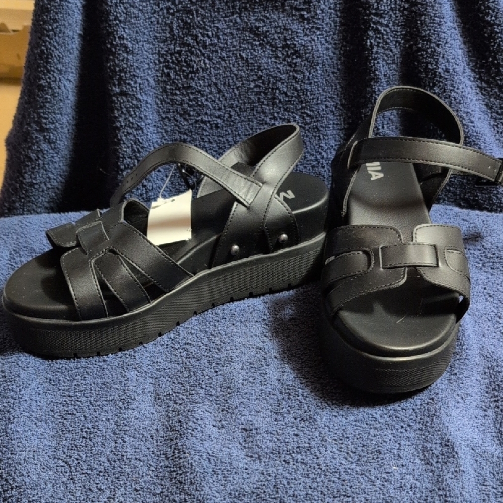 MIA Black Strappy Platform Sandals